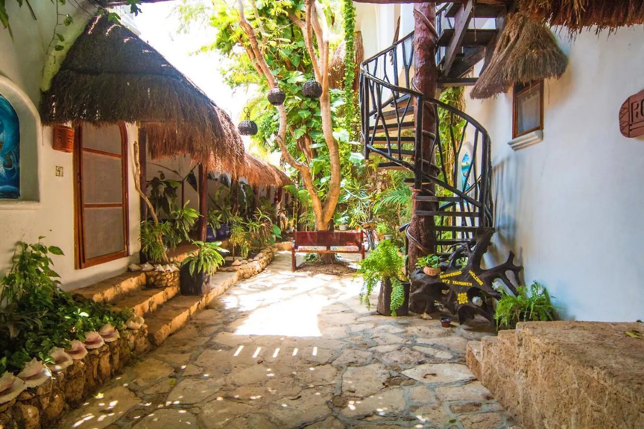 Hotel Posada Yum Kin Tulum
